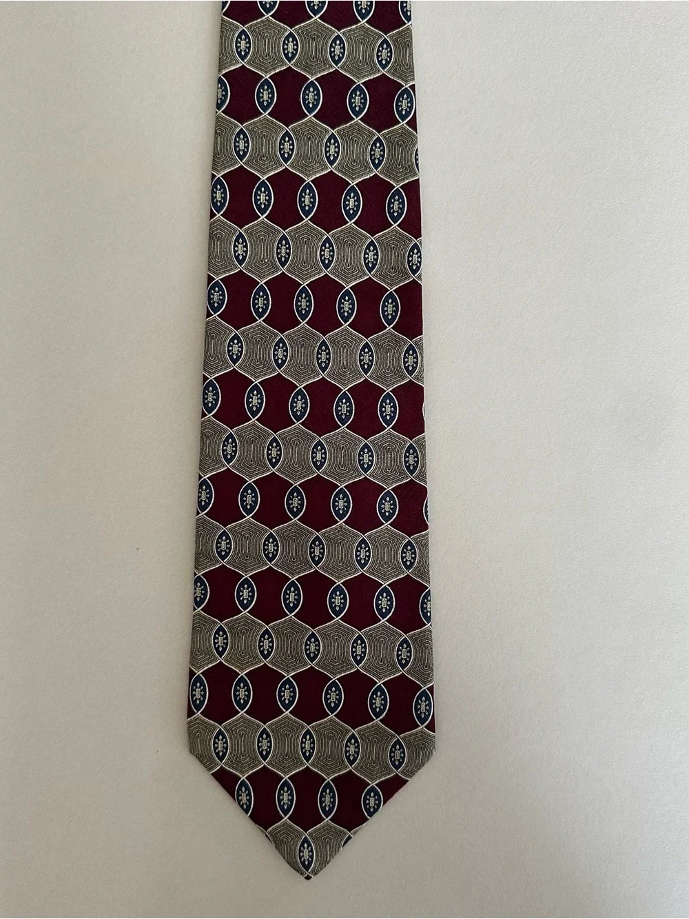 Vintage Oscar de la Renta 100% Silk Geometric Print Necktie Burgundy, Navy